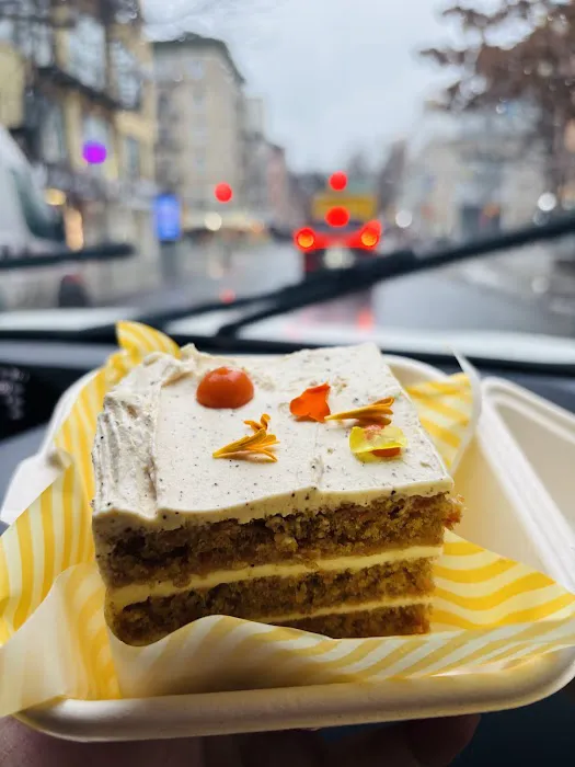 Hani’s bakery + café Picture 1