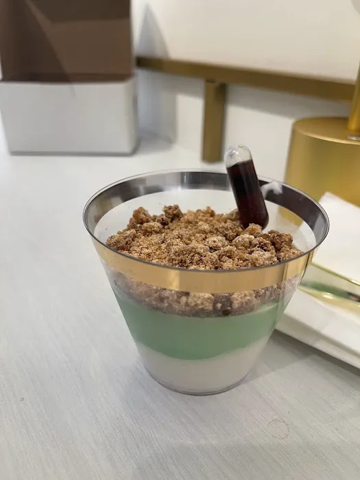 Lady Wong Patisserie East Village Picture 1