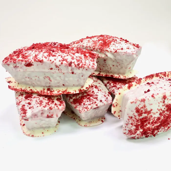 Empire Cake Picture 4