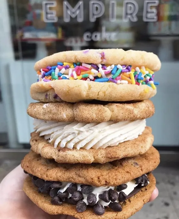 Empire Cake Picture 9