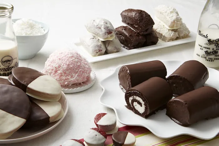 Empire Cake Picture 2