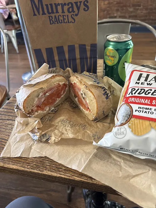 Murray's Bagels Picture 4