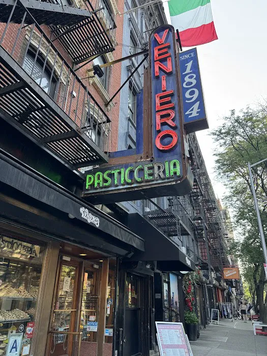 Veniero's Pasticceria & Caffe Picture 8