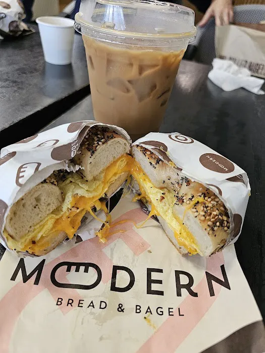 Modern Bread and Bagel Picture 4