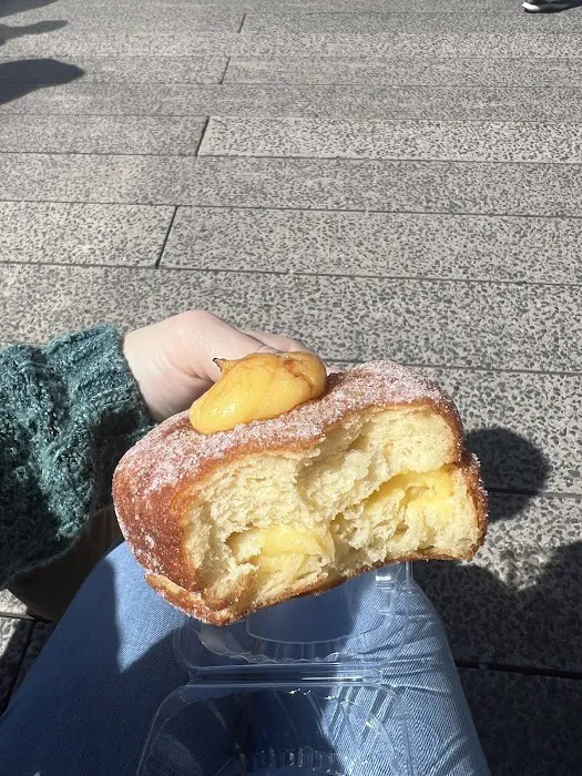 Modern Bread and Bagel Picture 5