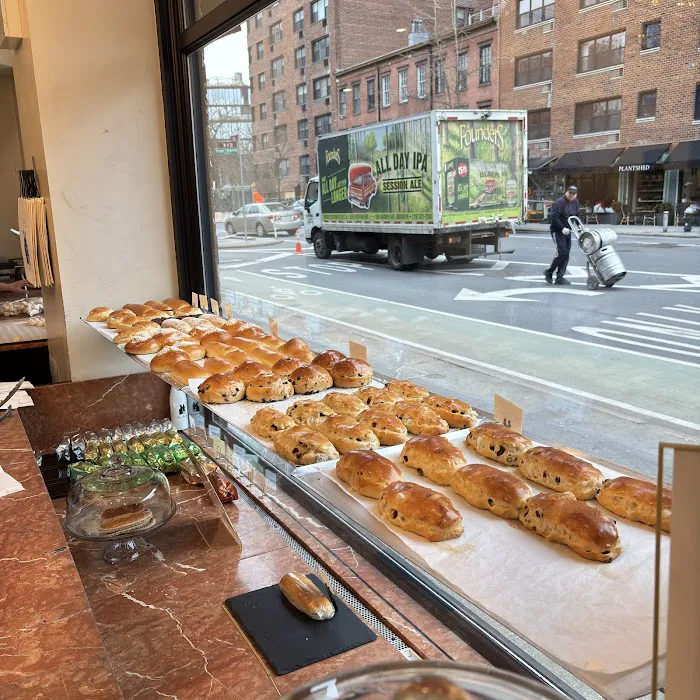 Aux Merveilleux de Fred Picture 3