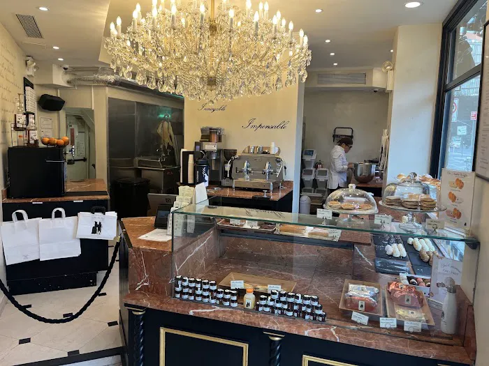 Aux Merveilleux de Fred Picture 10