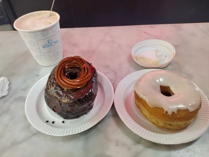 The Donut Pub Picture 1