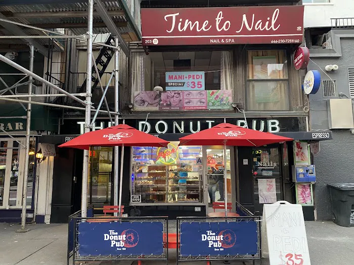 The Donut Pub Picture 5