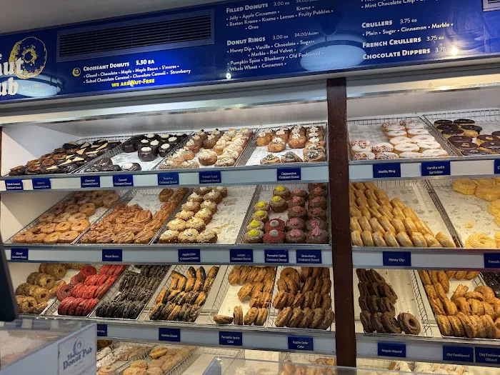 The Donut Pub Picture 7