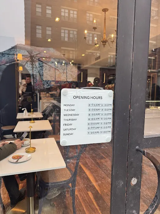 Charlotte Patisserie Picture 5