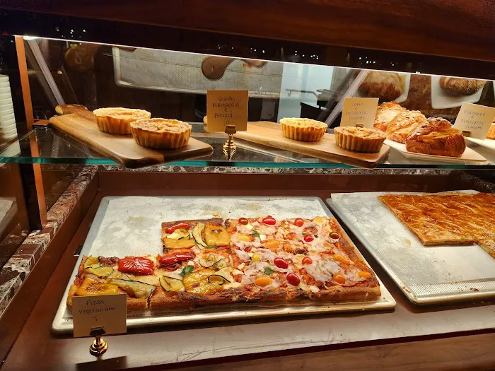 La Tazza D'Oro NYC Picture 5