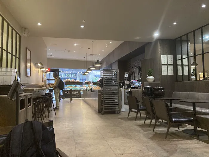 Ole & Steen Picture 9