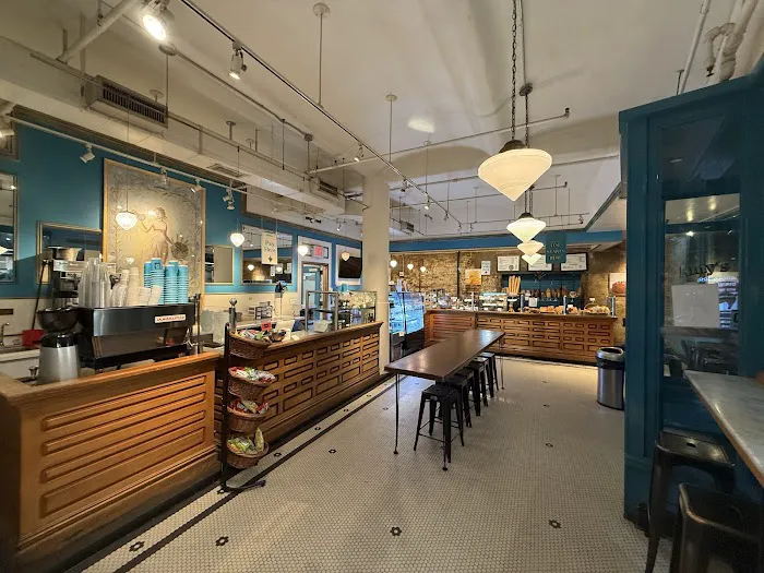 Amy's Bread Picture 2