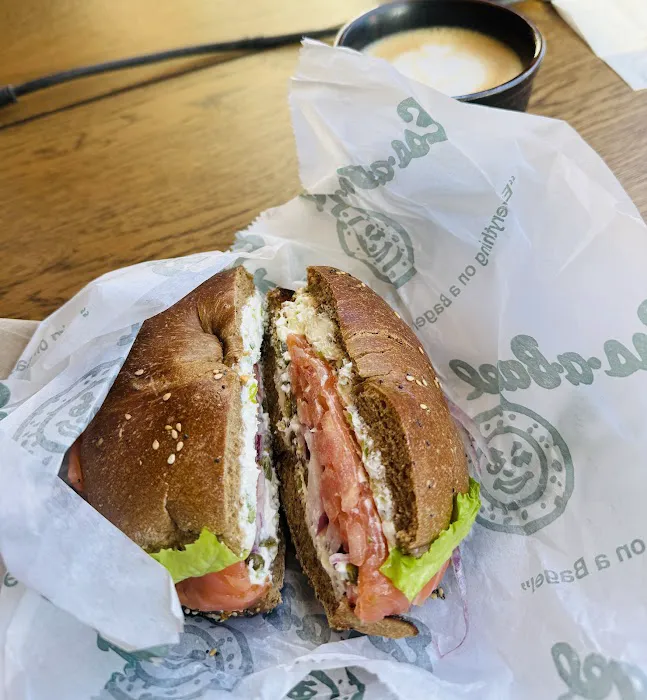 Ess-a-Bagel Picture 3