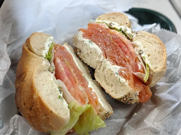Ess-a-Bagel Picture 6