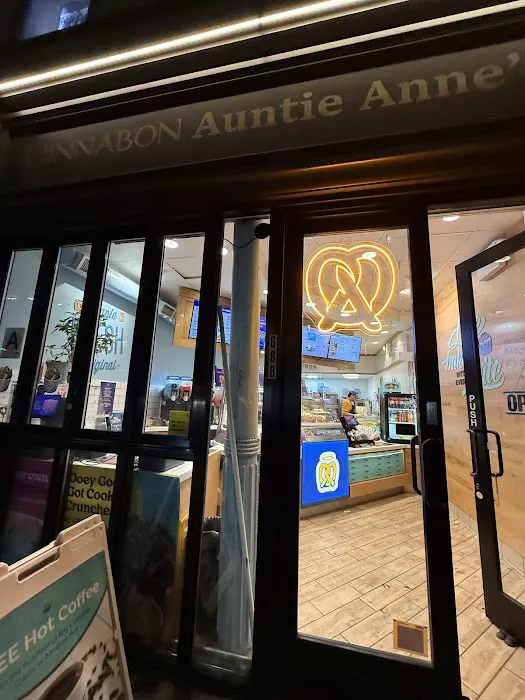 Auntie Anne's Picture 2