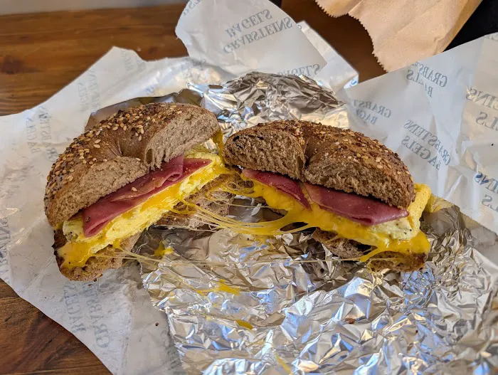 Grabstein’s Bagels Picture 3