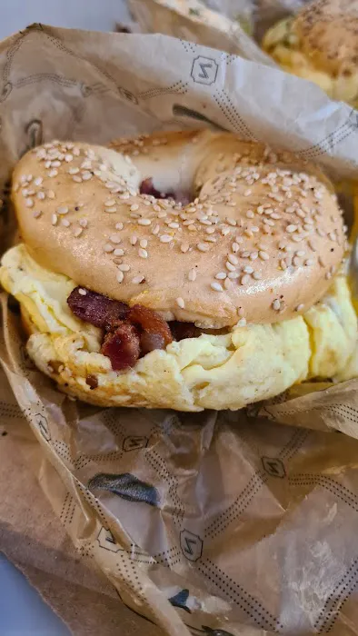 Zucker's Bagels & Smoked Fish Picture 10