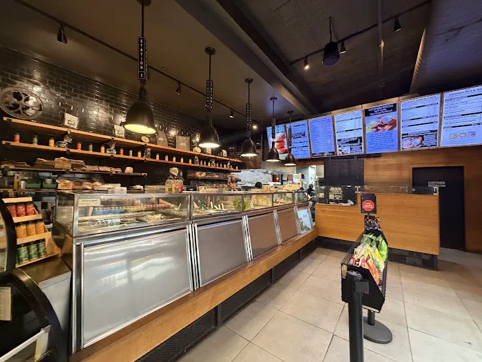 Zucker's Bagels & Smoked Fish Picture 3