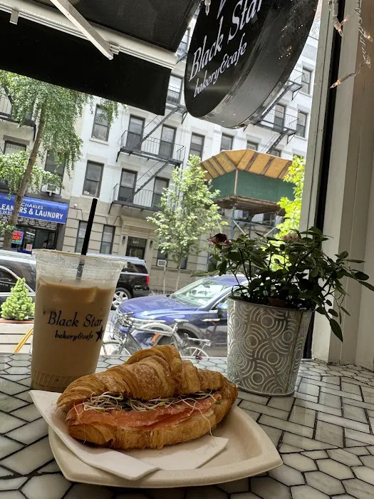 Black Star Bakery & Cafe Picture 10