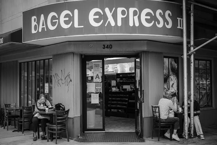 Bagel Express III Picture 9