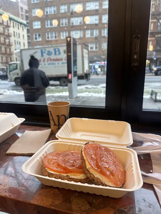 Apollo Bagels Picture 7