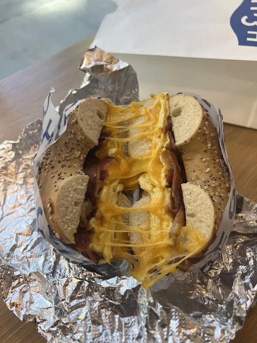 H&H Bagels Picture 4