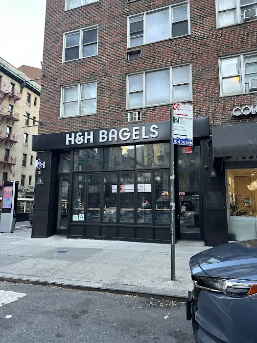 H&H Bagels Picture 3