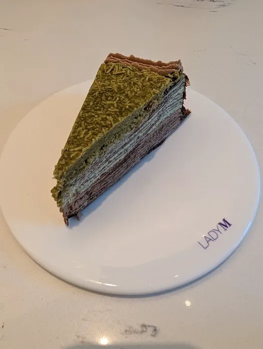 Lady M Cake Boutique - NYC Picture 7