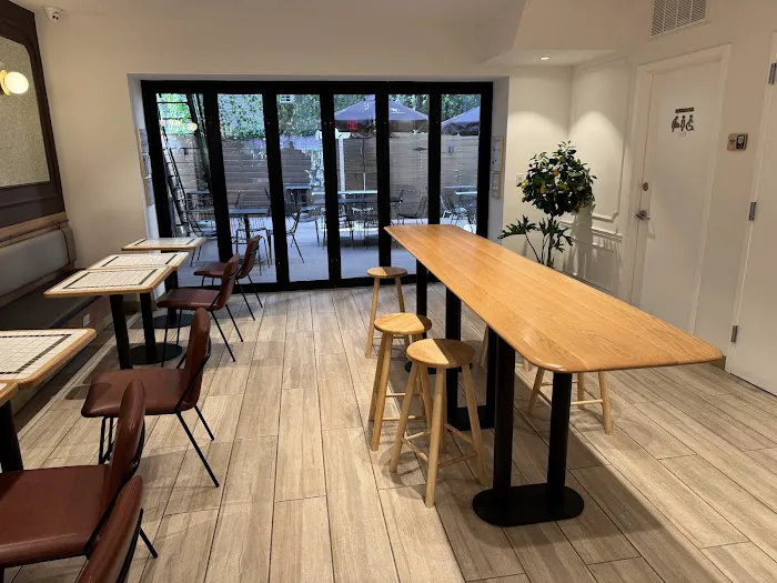 Angelina Bakery Nomad Picture 10