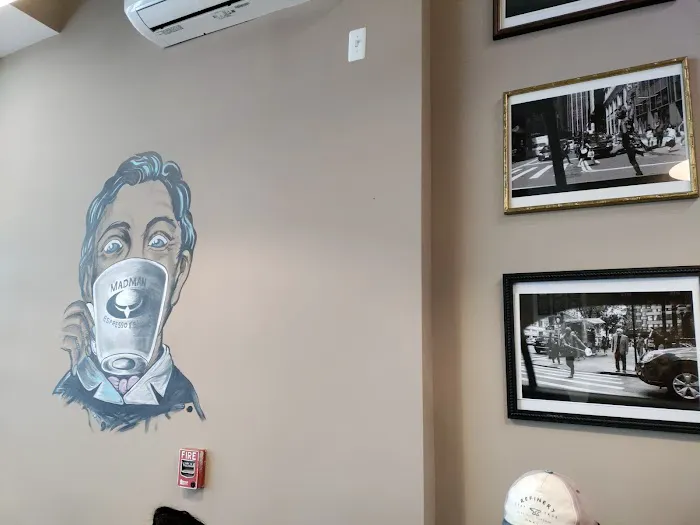 Madman Espresso & bagels Picture 1