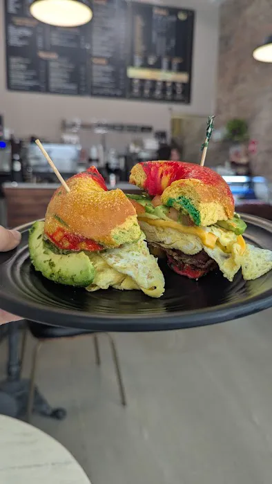 Madman Espresso & bagels Picture 6