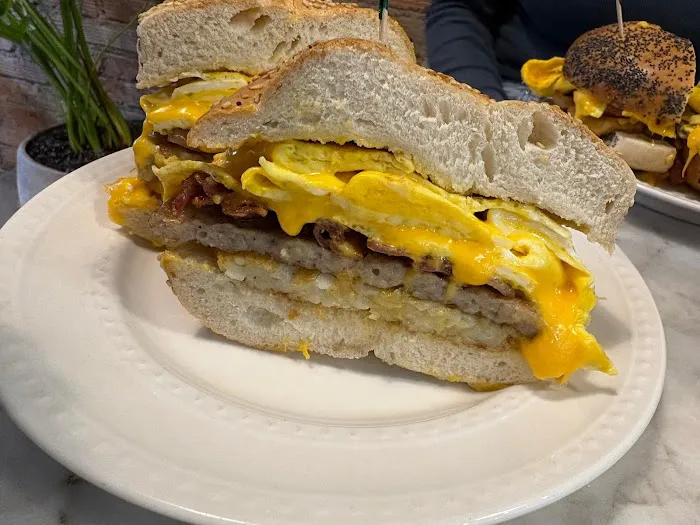 Madman Espresso & bagels Picture 8