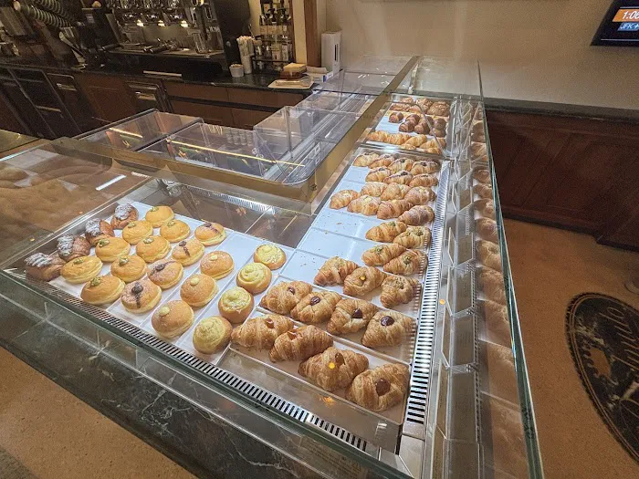 Realmuto: Italian Pastry & Gelato Picture 10