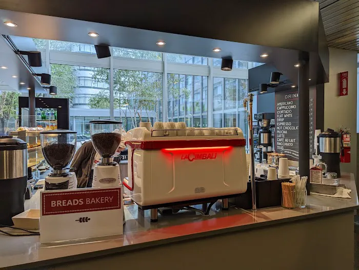 Breads Bakery Picture 2