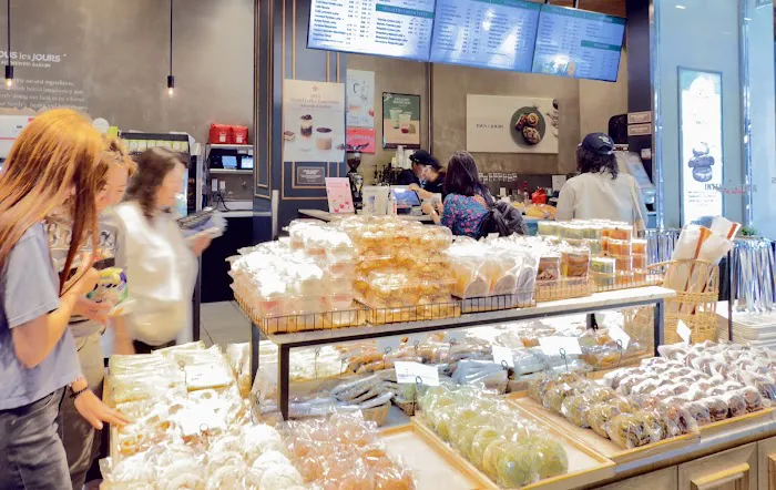 Tous Les Jours Picture 3