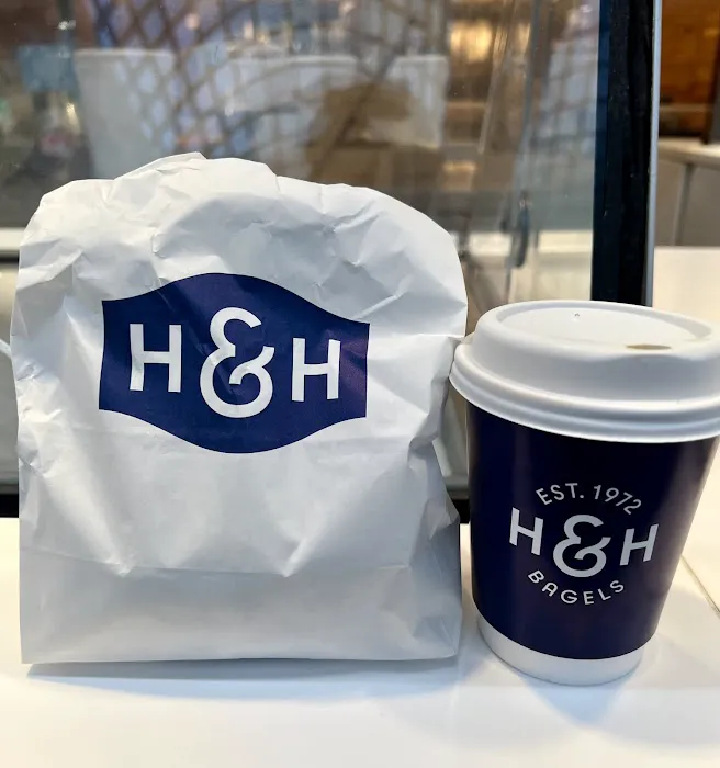 H&H Bagels Picture 5