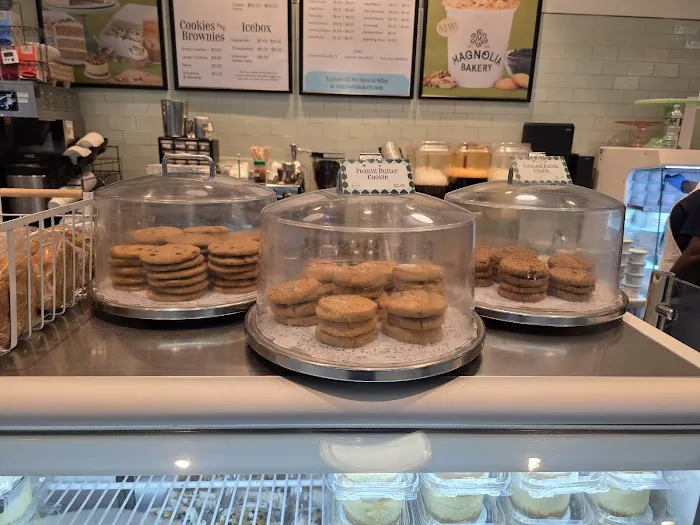 Magnolia Bakery - Moynihan Train Hall Picture 8