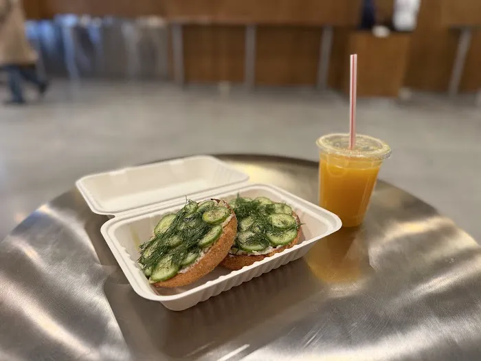 Apollo Bagels Picture 8