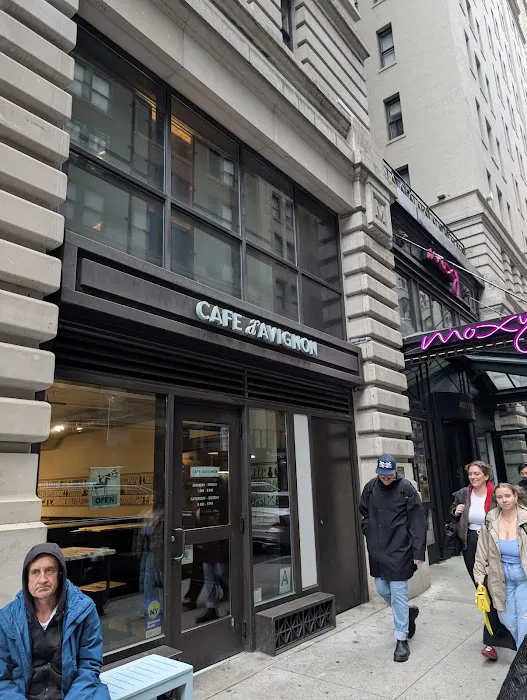 Cafe D’Avignon Picture 1