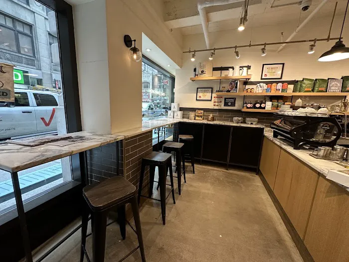 Cafe D’Avignon Picture 10