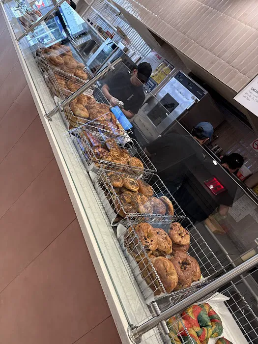 Harry’s bagels Picture 6