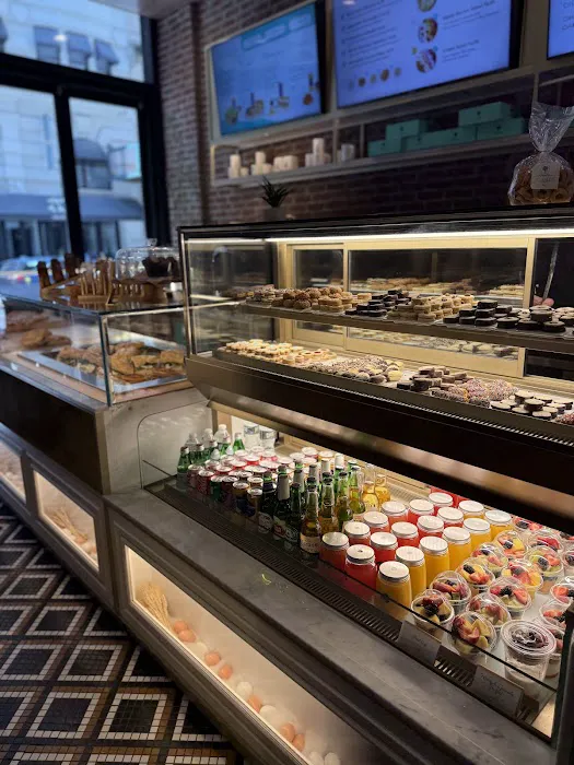 Angelina Bakery HSQ Picture 8