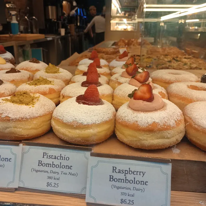 Angelina Bakery HSQ Picture 5