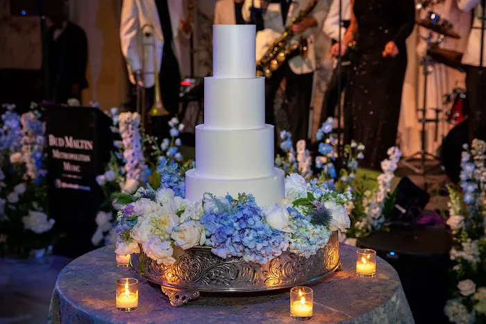 A Simple Cake Picture 7