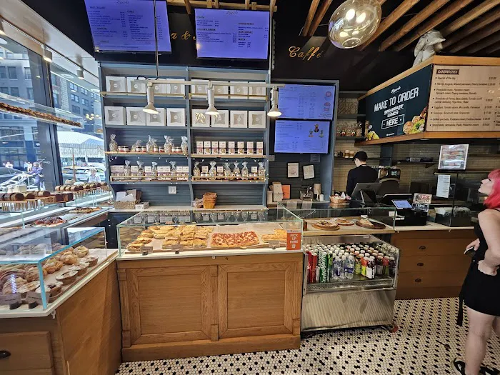 Zeppola Bakery Picture 6