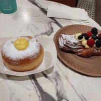 Zeppola Bakery ico