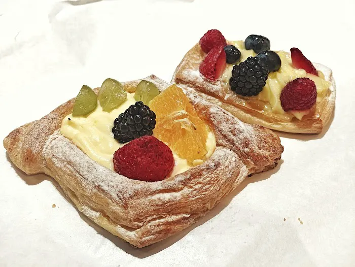 Paris Baguette Picture 9