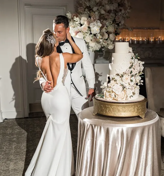 Vincenzo Salvatore Cakes Picture 1